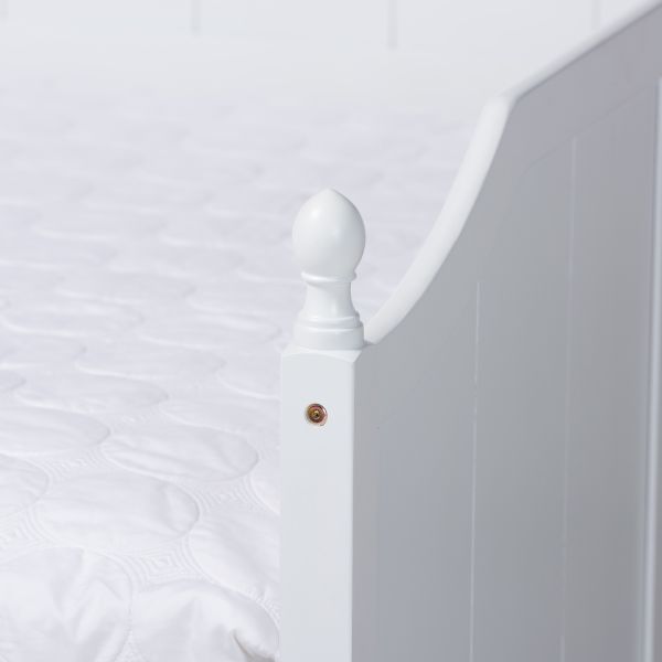 Millie Cottage Farmhouse White Finished Wood Full Size Daybed with Trundle